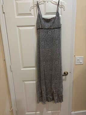 Betsy & Adam Gray Lace-Pattern Maxi Dress with Beaded Waist